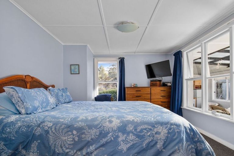 Photo of property in 25 Tamblyn Drive, Lake Roxburgh Village, Roxburgh, 9571