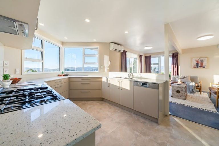 Photo of property in 29 Adventure Drive, Whitby, Porirua, 5024