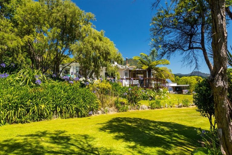 Photo of property in 516 Clova Bay Road, Totaranui, Picton, 7282