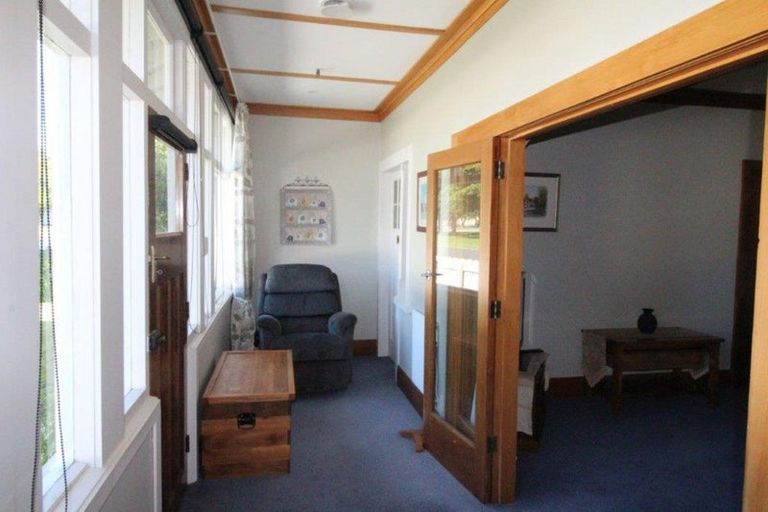 Photo of property in 9 Hero Street, Lumsden, 9730