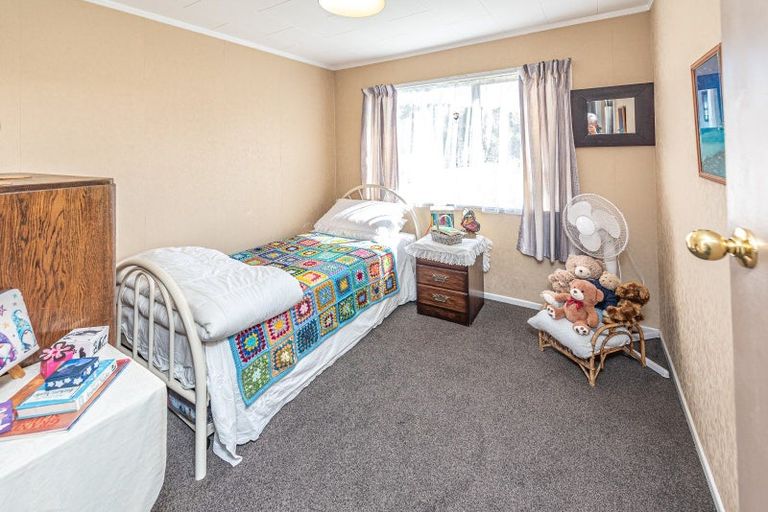 Photo of property in 106 Hinau Street, Castlecliff, Whanganui, 4501