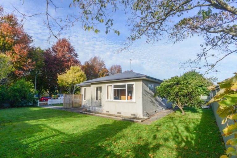 Photo of property in 1002 Sylvan Road, Mayfair, Hastings, 4122