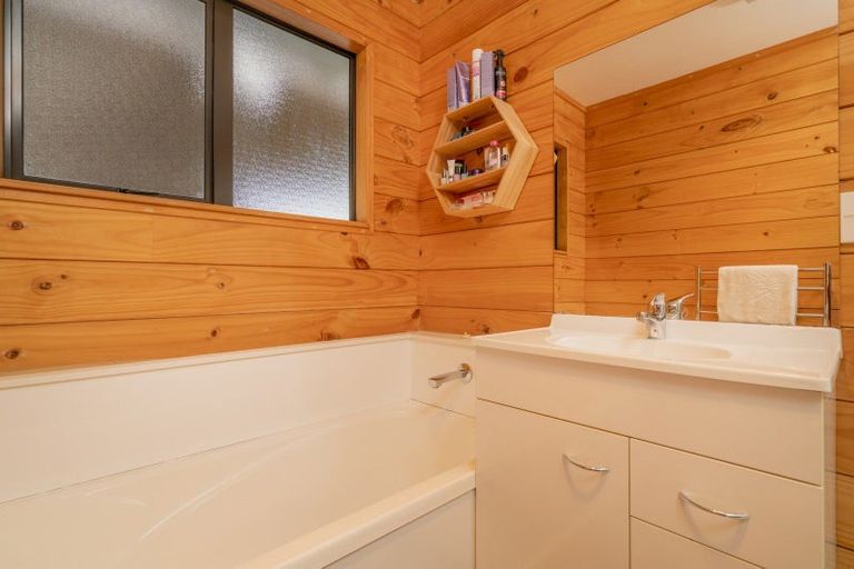 Photo of property in 77 Hodge Road, Coroglen, Whitianga, 3591