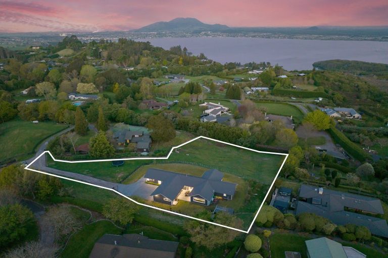 Photo of property in 169b Mapara Road, Acacia Bay, Taupo, 3385