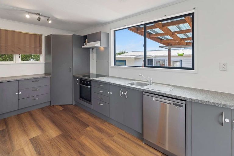 Photo of property in 19 Taylor Avenue, Feilding, 4702