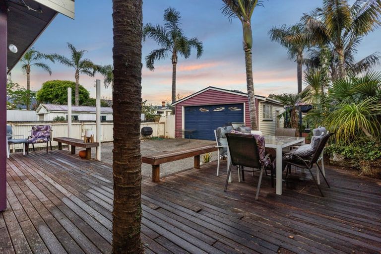 Photo of property in 12 Francis Street, Grey Lynn, Auckland, 1021