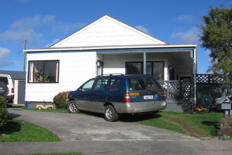 Photo of property in 7 Bevan Place, Cloverlea, Palmerston North, 4412