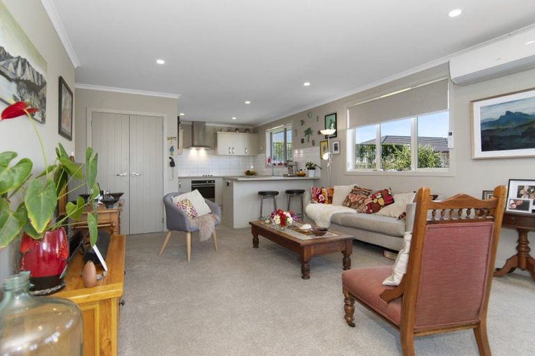 Photo of property in Waterview Estate, 53/4 Greystone Place, Omokoroa, 3114