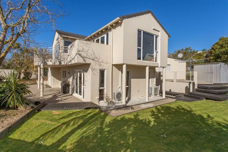 Photo of property in 4 Somerton Rise, Westmorland, Christchurch, 8025