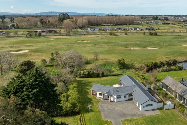 Photo of property in 21 Te Haunui Lane, Pegasus, 7612