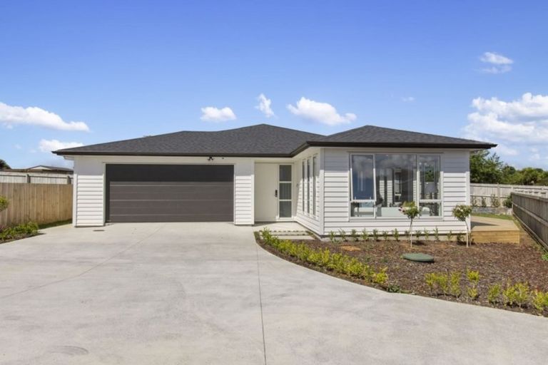 Photo of property in 8 Penny Lane, Pukekohe, 2120