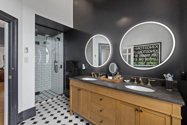 Photo of property in 1073 Kahikatea Flat Road, Waitoki, Kaukapakapa, 0871