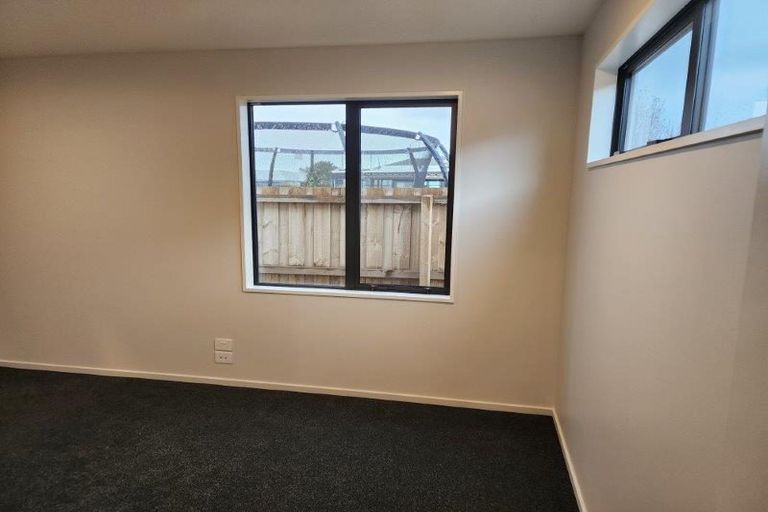 Photo of property in 35a Chrysolite Place, Belfast, Christchurch, 8051