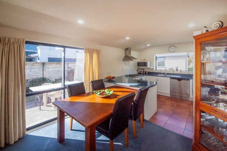 Photo of property in 8 Silver Pine Avenue, Woodridge, Wellington, 6037