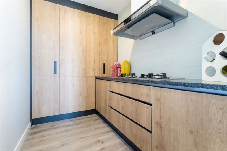 Photo of property in 15 Tawatawa Street, Long Bay, Auckland, 0630