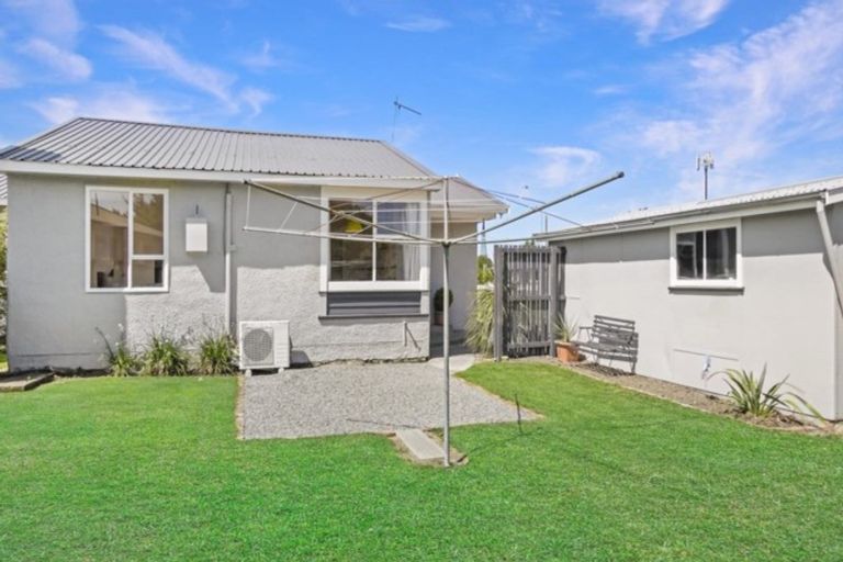 Photo of property in 1 Halkett Street, Darfield, 7510