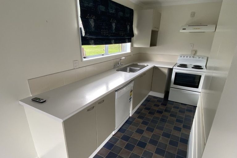 Photo of property in 25a Moana View Road, Waikawa, Picton, 7220