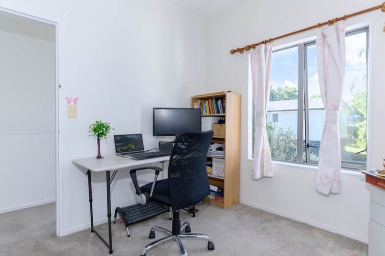 Photo of property in 48e Arawa Street, New Lynn, Auckland, 0600