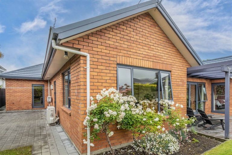 Photo of property in 42 Chelmsford Street, Windsor, Invercargill, 9810