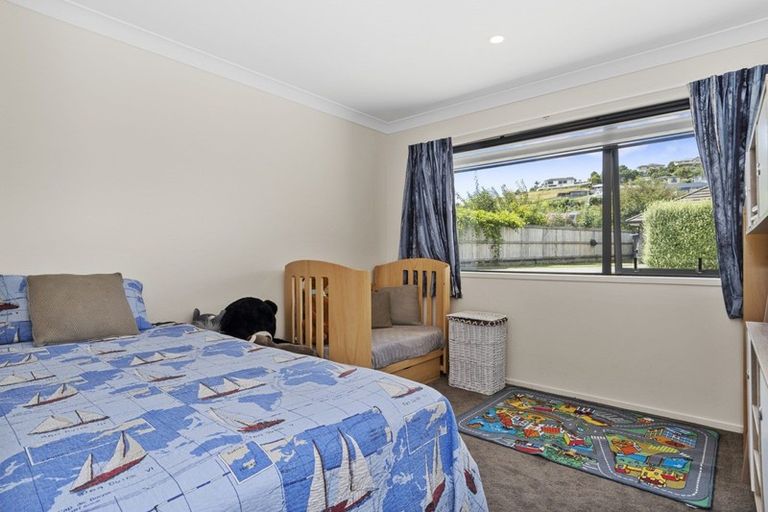 Photo of property in 141 Oteki Park Drive, Welcome Bay, Tauranga, 3112
