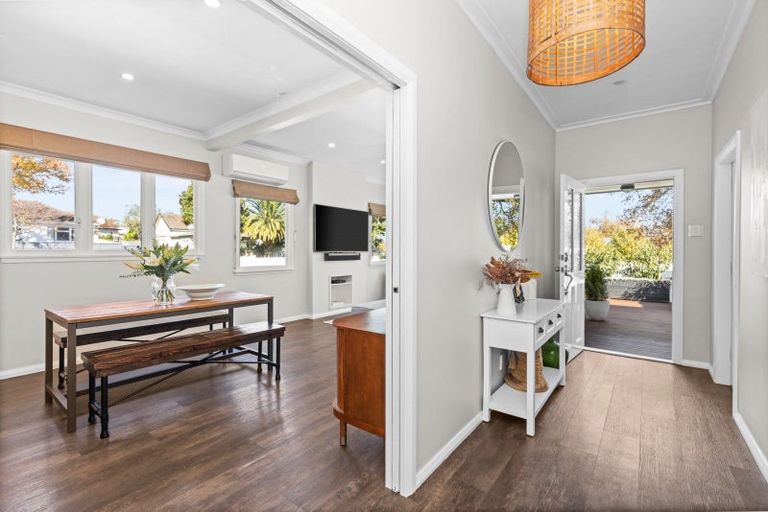 Photo of property in 5 Chambers Street, Havelock North, 4130