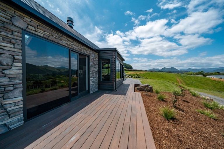 Photo of property in 74 Packtrack Road, Thames, 3577