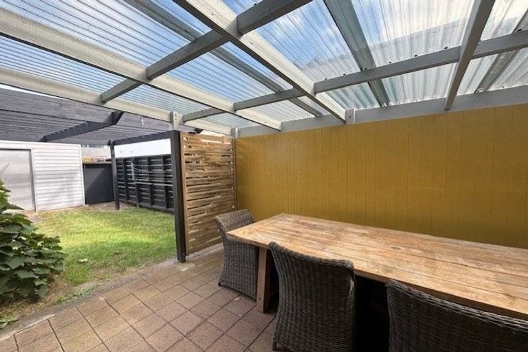 Photo of property in 806a Papamoa Beach Road, Papamoa Beach, Papamoa, 3118