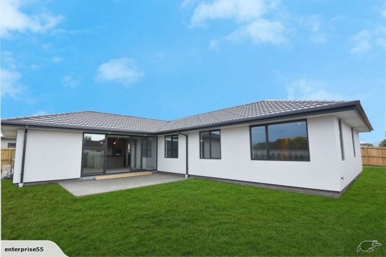 Photo of property in 29 Kingsbridge West, Burwood, Christchurch, 8083