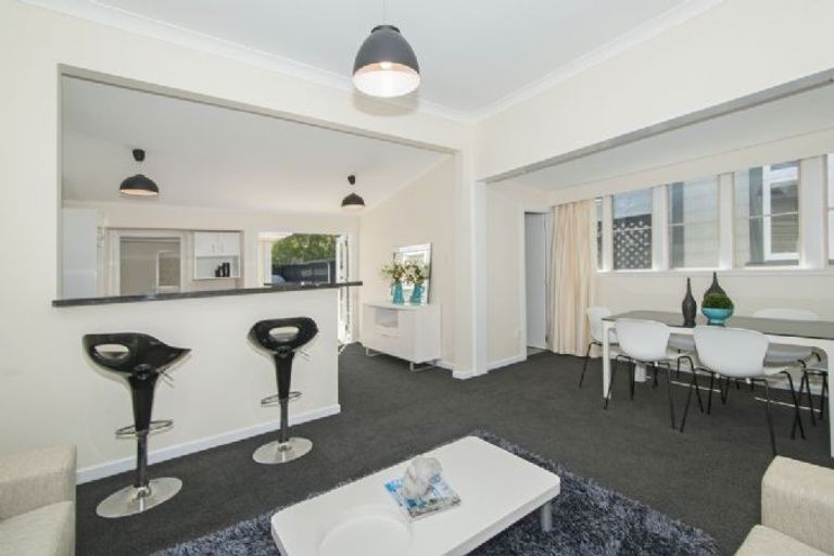 Photo of property in 11 Beach Street, Petone, Lower Hutt, 5012
