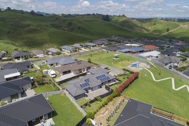 Photo of property in 151 Ballintoy Park Drive, Welcome Bay, Tauranga, 3175