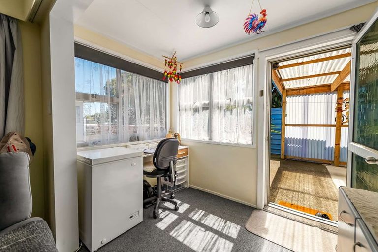 Photo of property in 10 Puriri Street, Gonville, Whanganui, 4501