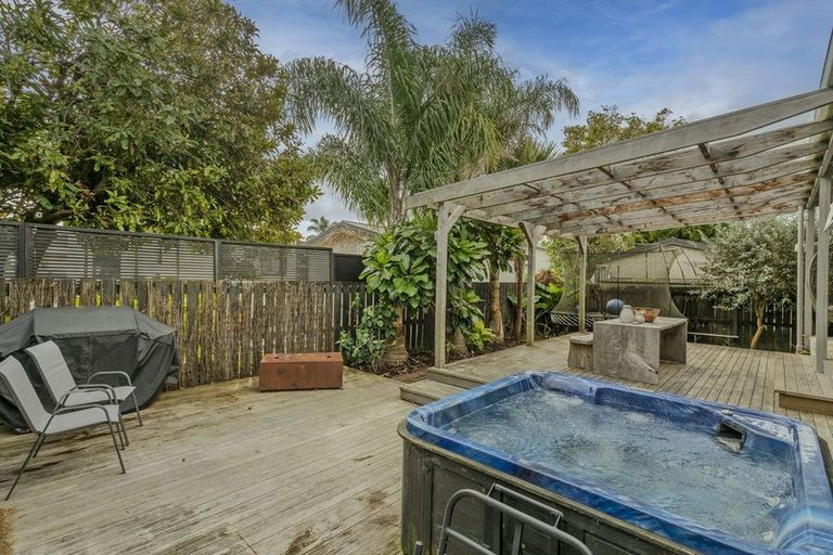 Photo of property in 210 South Highway West, Whitianga, 3510