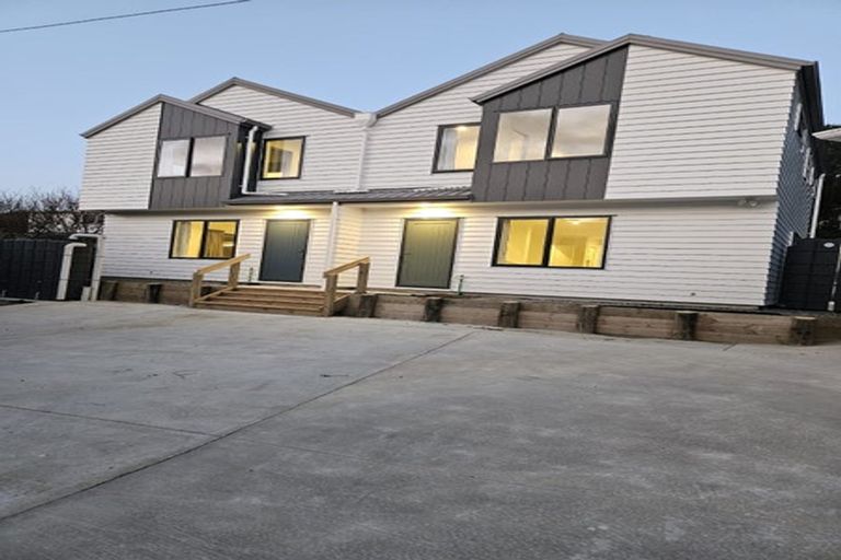 Photo of property in 5 Massey Street, Tawa, Wellington, 5028