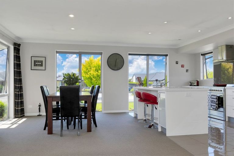 Photo of property in 23 Churchill Drive, Rangiora, 7400