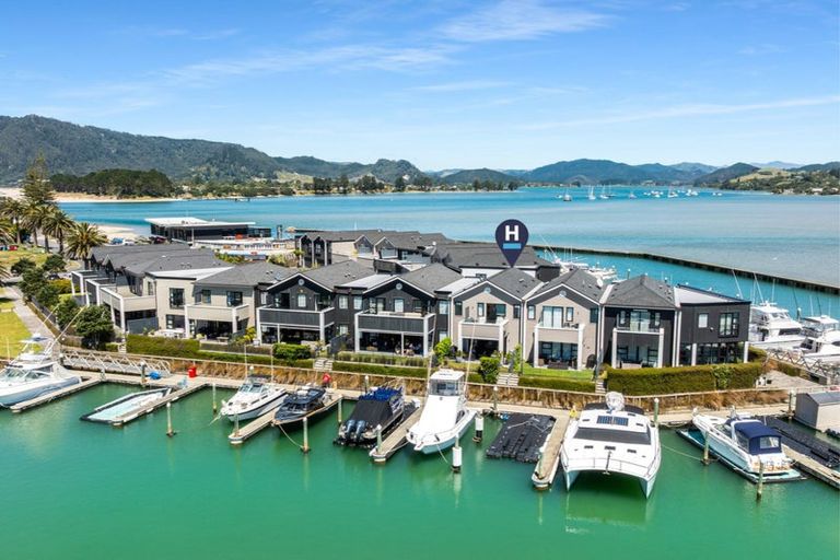 Photo of property in 12/6 The Marina, Tairua, 3508