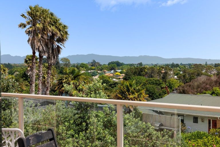 Photo of property in 34 La Cumbre Close, Bethlehem, Tauranga, 3110