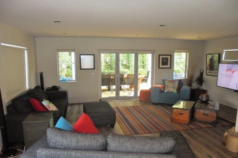 Photo of property in 2/31 The Avenue, Albany, Auckland, 0632