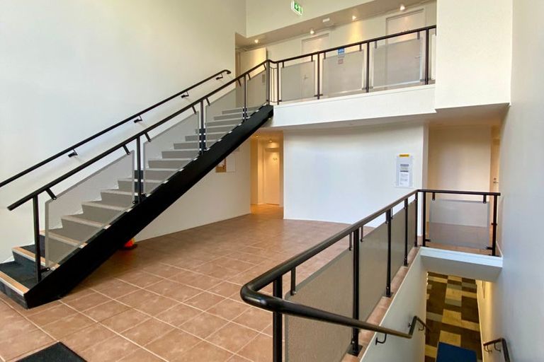 Photo of property in 7a/30 Westward Ho, Glen Eden, Auckland, 0602