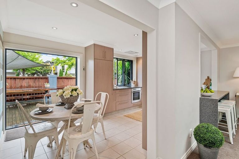 Photo of property in 21 Scotston Avenue, St Albans, Christchurch, 8052