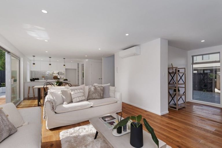 Photo of property in 95c Edgeware Road, St Albans, Christchurch, 8014