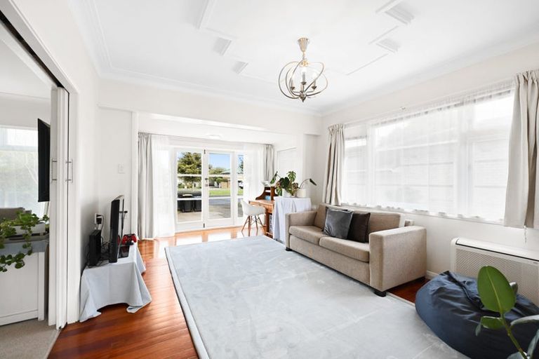 Photo of property in 168 Victoria Street, Cambridge, 3434