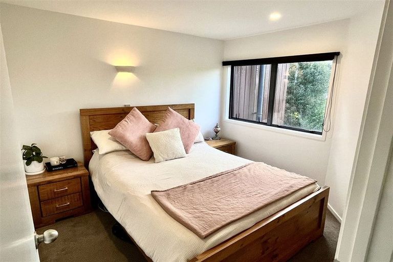 Photo of property in 20/3 The Avenue, Albany, Auckland, 0632