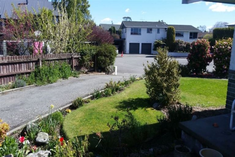 Photo of property in 6 Oak Place, Gleniti, Timaru, 7910