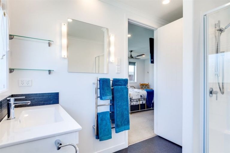 Photo of property in 31 Aparima Place, Awatoto, Napier, 4110