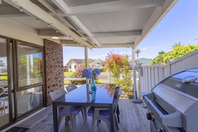 Photo of property in 66 Catherine Crescent, Whitianga, 3510