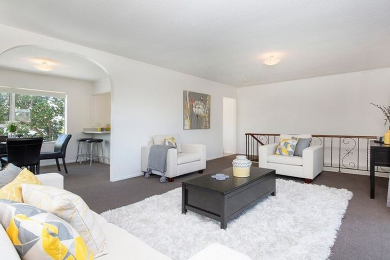 Photo of property in 1/57 Butley Drive, Farm Cove, Auckland, 2012