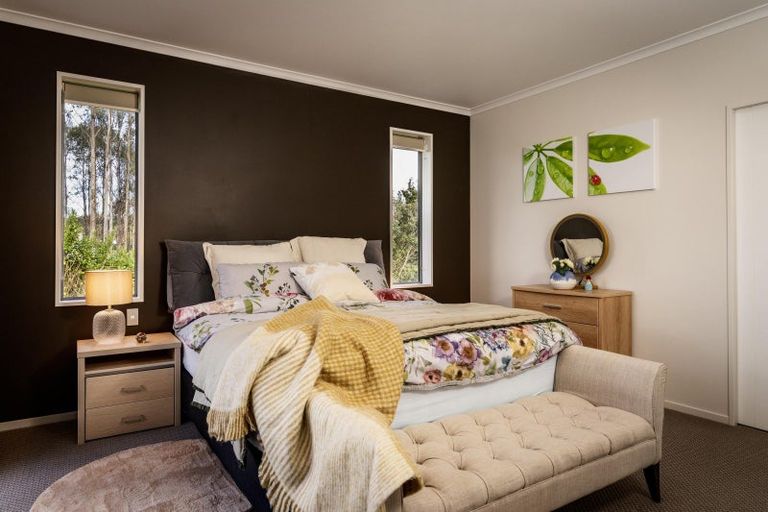 Photo of property in 93 West Ridge Road, Maunu, Whangarei, 0110