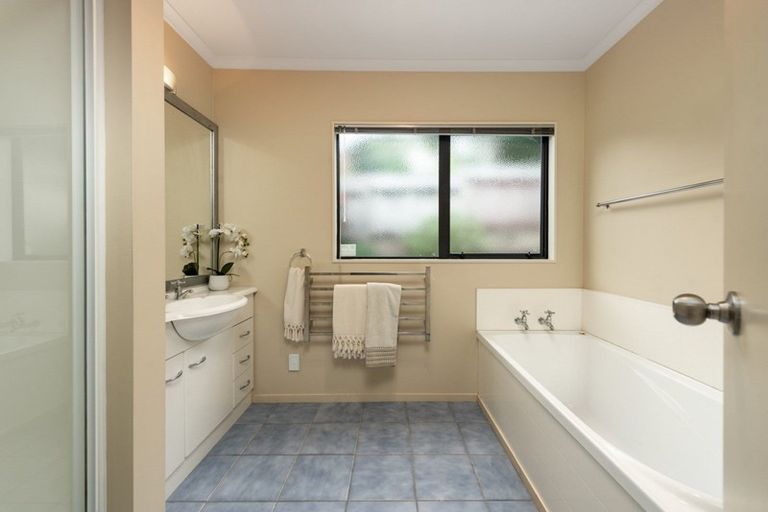 Photo of property in 248 Castlewold Drive, Bethlehem, Tauranga, 3110