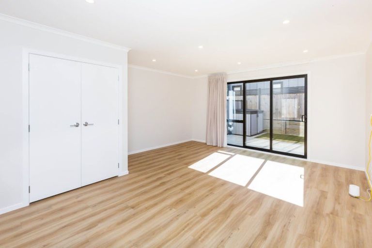 Photo of property in 40 Dahl Drive, Wallaceville, Upper Hutt, 5018