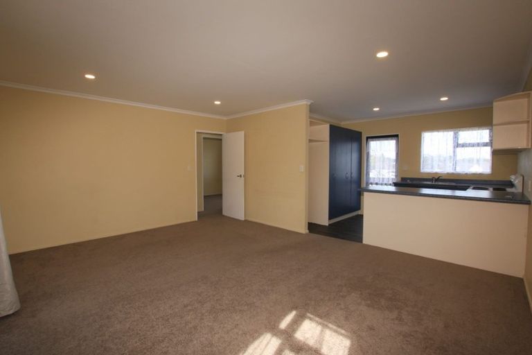 Photo of property in 61 Alabaster Drive, Papatoetoe, Auckland, 2025